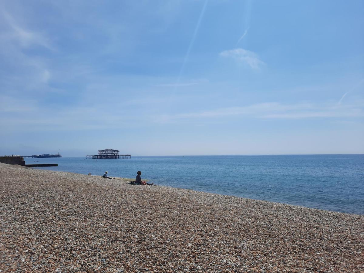 99 Steps To The Sea Hove