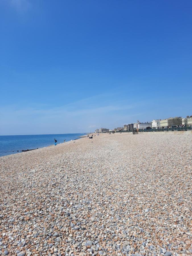 99 Steps To The Sea Hove